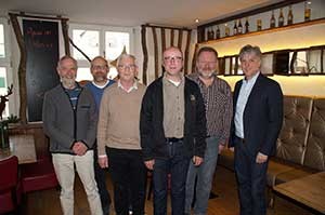 v.l. Norbert Braunmüller,Rudolf Schönknecht,Karl Seegerer, Obermeister Frank Grottenthaler, stv. Obermeister Johann Michl, Geschäftsführer Thomas Mörtel