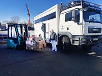 5000 Wurstdosen, Verbandsmaterial u.v.m. dank Spenden der Innungen Mittelfranken-Mitte und -Süd, von Kunden und Evenord
